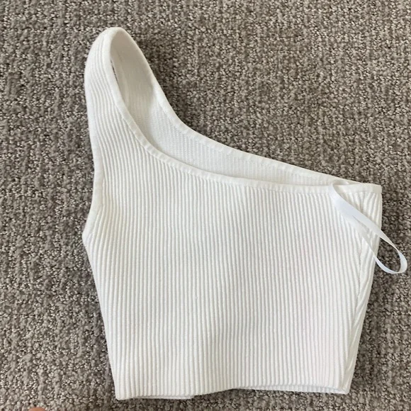 Aritzia Babaton one shoulder knit top - Picture 3 of 3